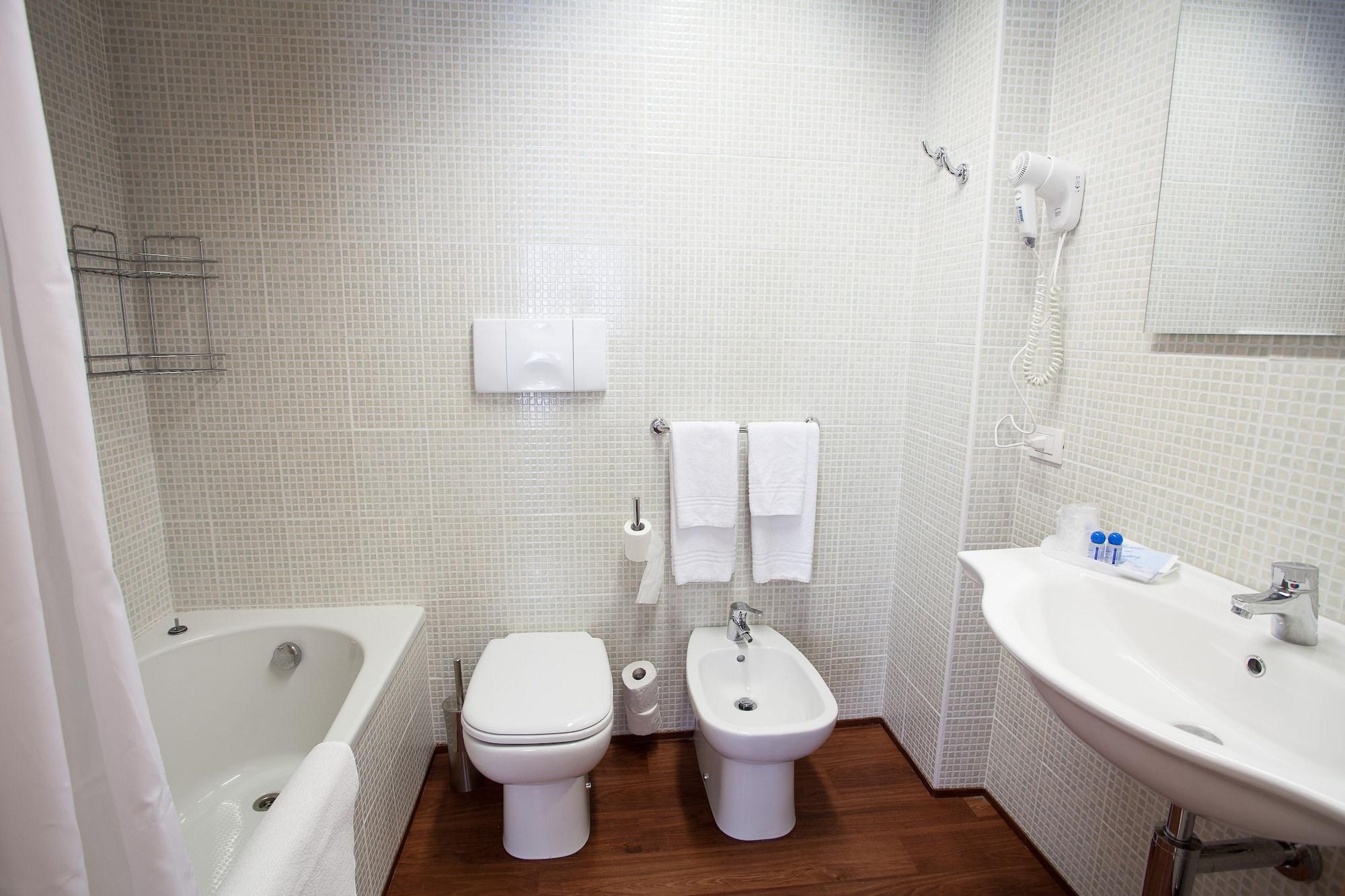 Hotel Esperia 3*